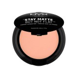 P Facial NYX Stay Matte But Not Flat SMP18 Medium