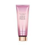 Loo Corporal Victoria's Secret Velvet Petals 236ml