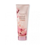 Loo Corporal Victoria's Secret Velvet Petals Cashmere 236ml